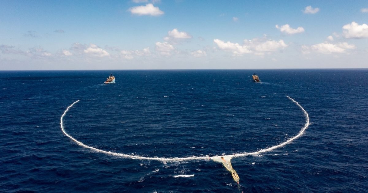 Ocean Cleanup's biggest system sweeps into Great Pacific Garbage Patch